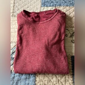 Men’s Long Sleeve Double  Layer Shirt. Color  Burgundy. Pre-loved.